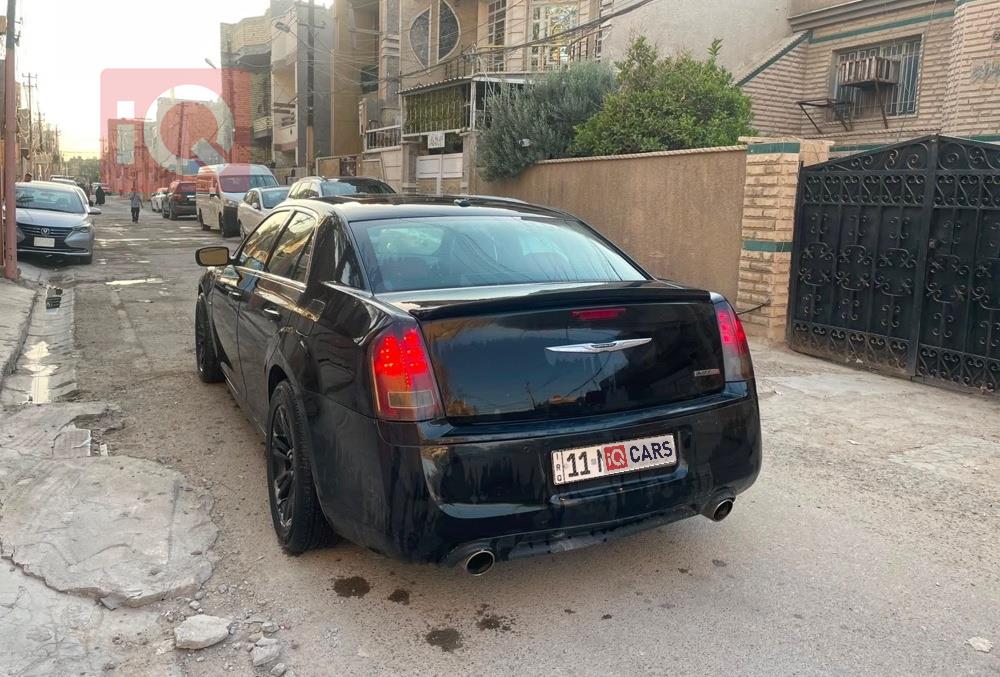 كرايسلر 300